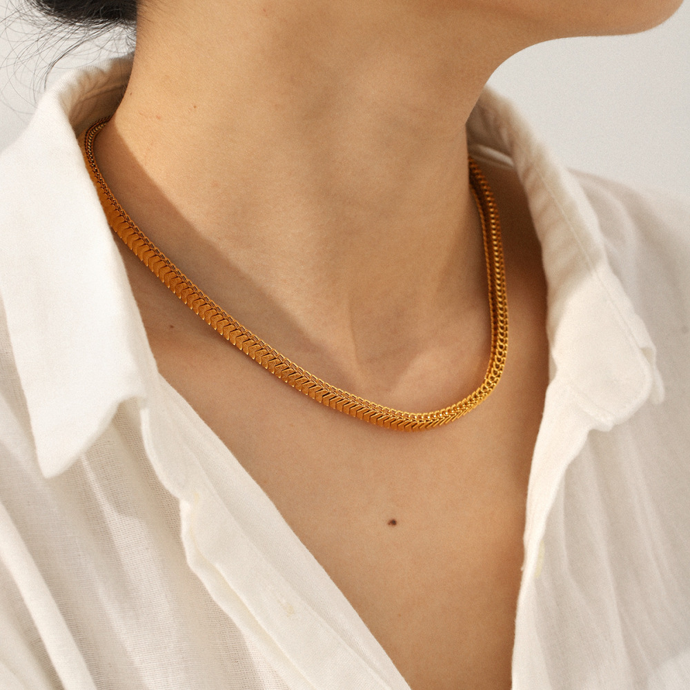Collier Chaîne Femme Simple, Uni, En Acier Inoxydable, Étanche, Couleur Or (1 Pièce) Image5