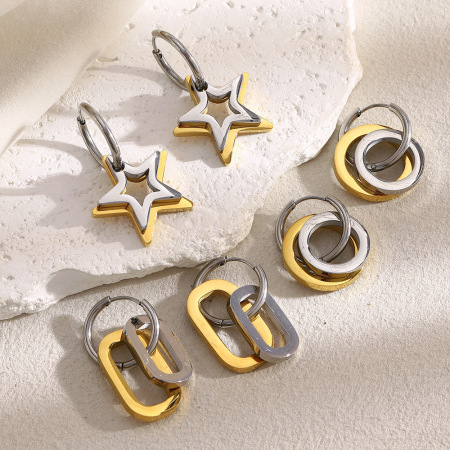 1 paire de boucles d'oreilles pendantes décontractées en acier inoxydable, imperméables, de couleur or et argent, pour femme.