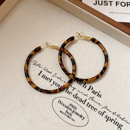 1 paire de boucles d'oreilles créoles rétro en fer à motif léopard 2