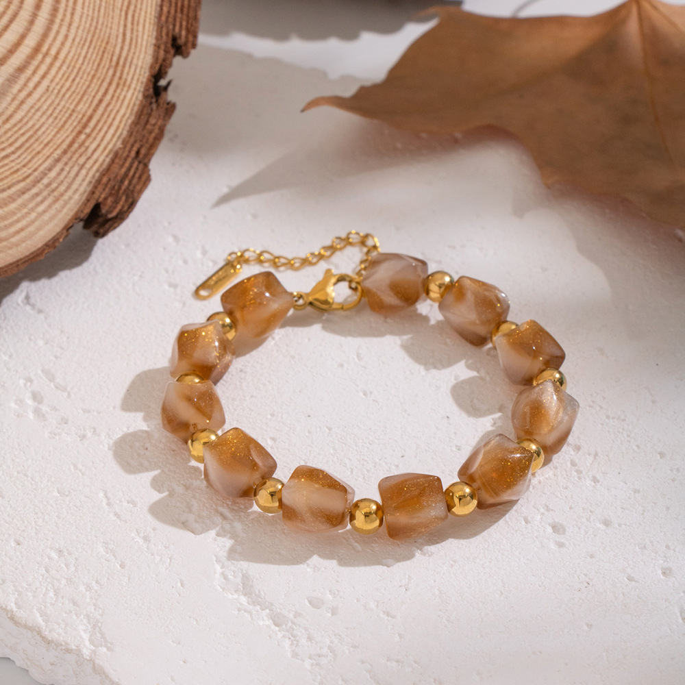 Ensemble De Colliers Et Pendentifs En Forme De Fleur Avec Perles En Résine De Forme Irrégulière Image3