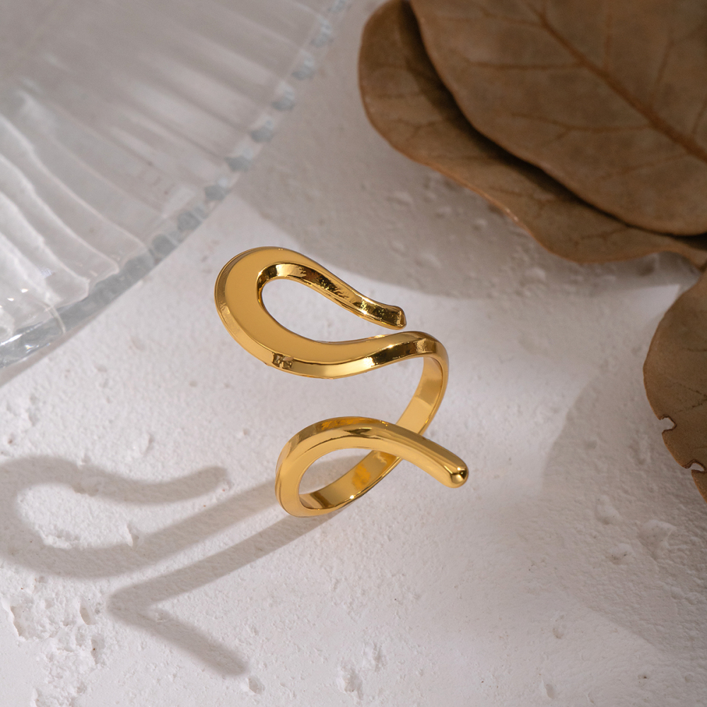Bague Minimaliste En Acier Inoxydable Doré, Étanche, De Forme Irrégulière (1 Pièce). Image4