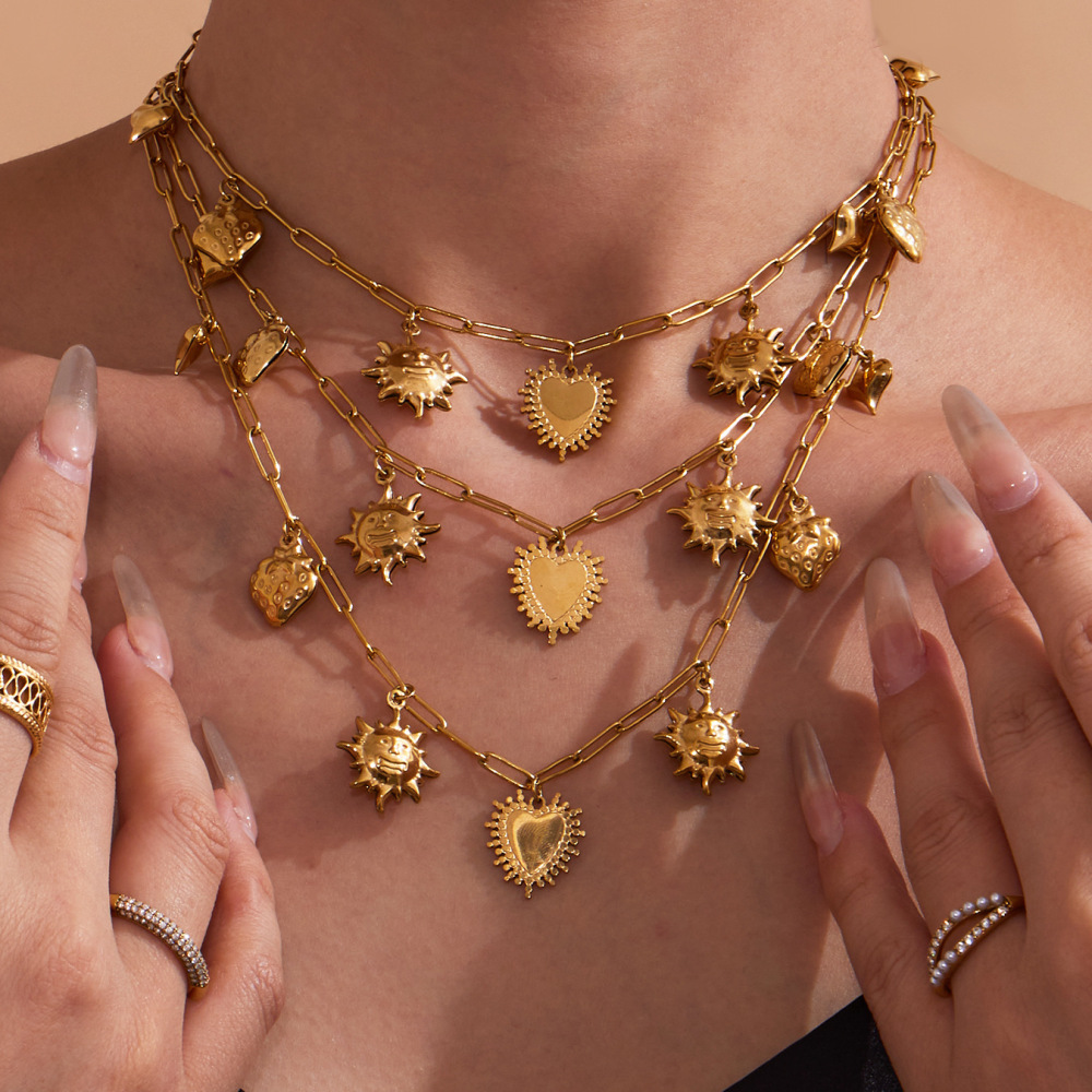 Collier Pendentif Femme Classique Cœur Et Soleil En Acier Inoxydable Étanche Couleur Or (1 Pièce) Image3