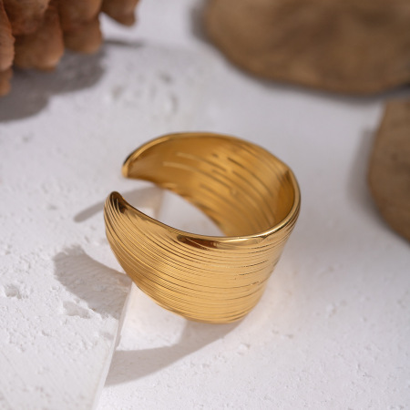 Bague minimaliste en acier inoxydable doré, étanche, 1 pièce