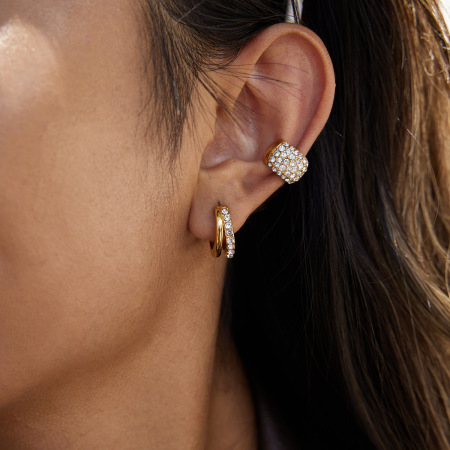 1 pièce de manchettes d'oreilles polyvalentes en acier inoxydable étanche couleur or avec zircon pour femmes 2