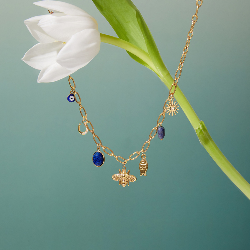 Collier Pendentif Femme Luxueux En Acier Inoxydable, Couleur Or, Orné D'Une Abeille En Lapis-Lazuli Et D'Un Bijou En Abeille. Image5