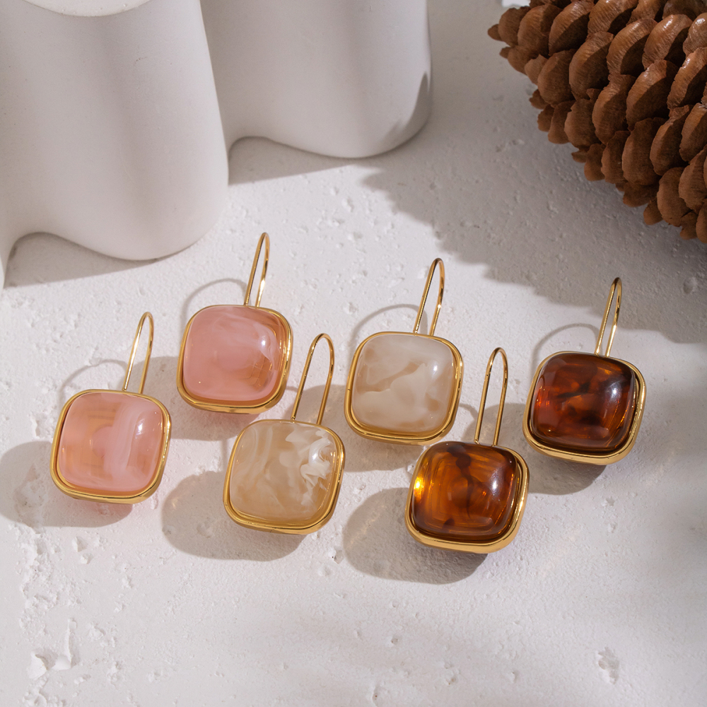 1 Paire De Boucles D'Oreilles Pendantes Rétro En Résine Couleur Or Image3