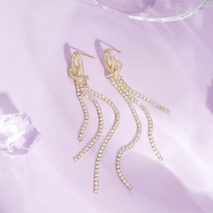 1 Paire De Boucles D'Oreilles Festives En Cuivre Avec Pompon En Forme De Cœur h5 Image4