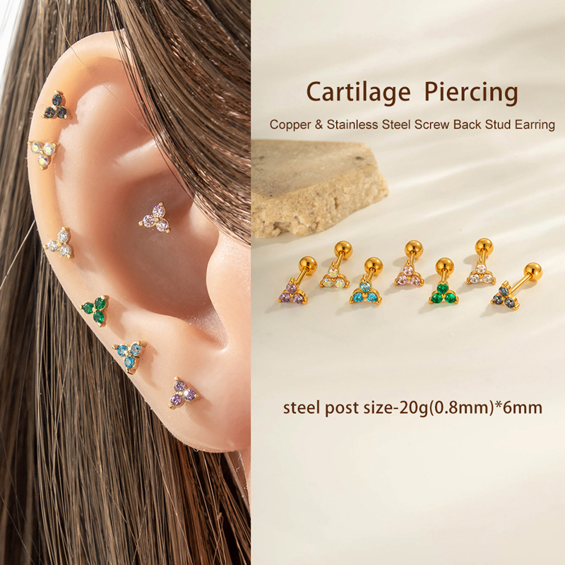Boucle D'Oreille Piercing Triangulaire En Zircone Couleur Or 1 Pièce h5Image4