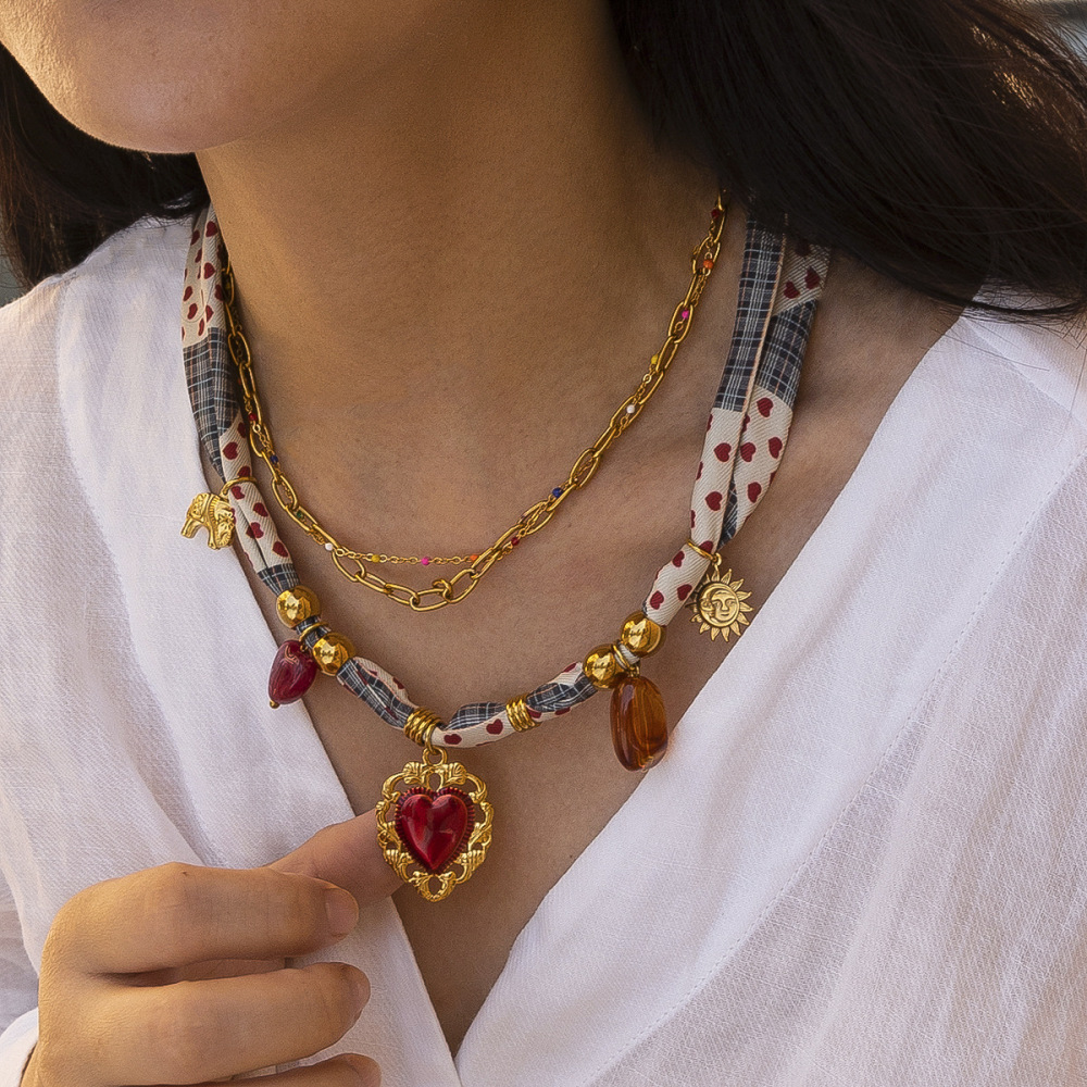 Collier Pendentif Cœur En Acier Inoxydable Étanche Couleur Or Image2