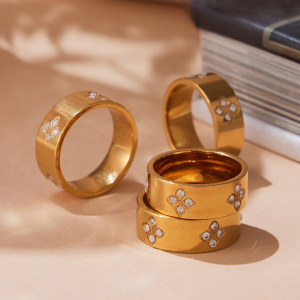 Bague Pour Femme En Acier Inoxydable Doré, Ornée D'Un Zircon Et D'Un Motif Floral Délicat. h5 Image3