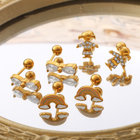1 paire de boucles d'oreilles piercing en acier inoxydable doré, étanches, avec nœud papillon et strass. 2