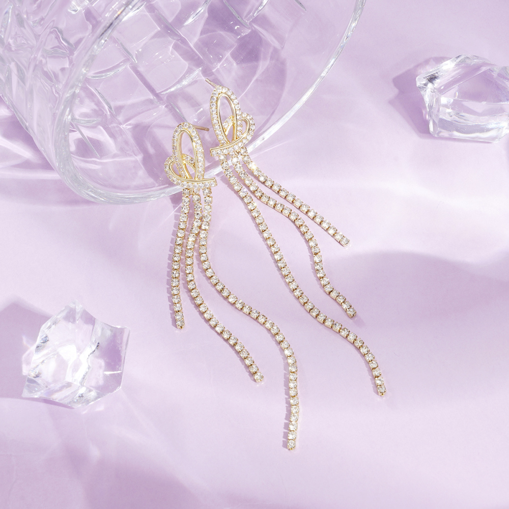 1 Paire De Boucles D'Oreilles Festives En Cuivre Avec Pompon En Forme De Cœur Image3