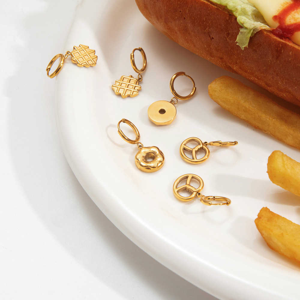 Boucles D'Oreilles Pendantes Pour Femme, En Acier Inoxydable Doré, Imperméables, En Forme De Donut Romantique (1 Paire). Image5