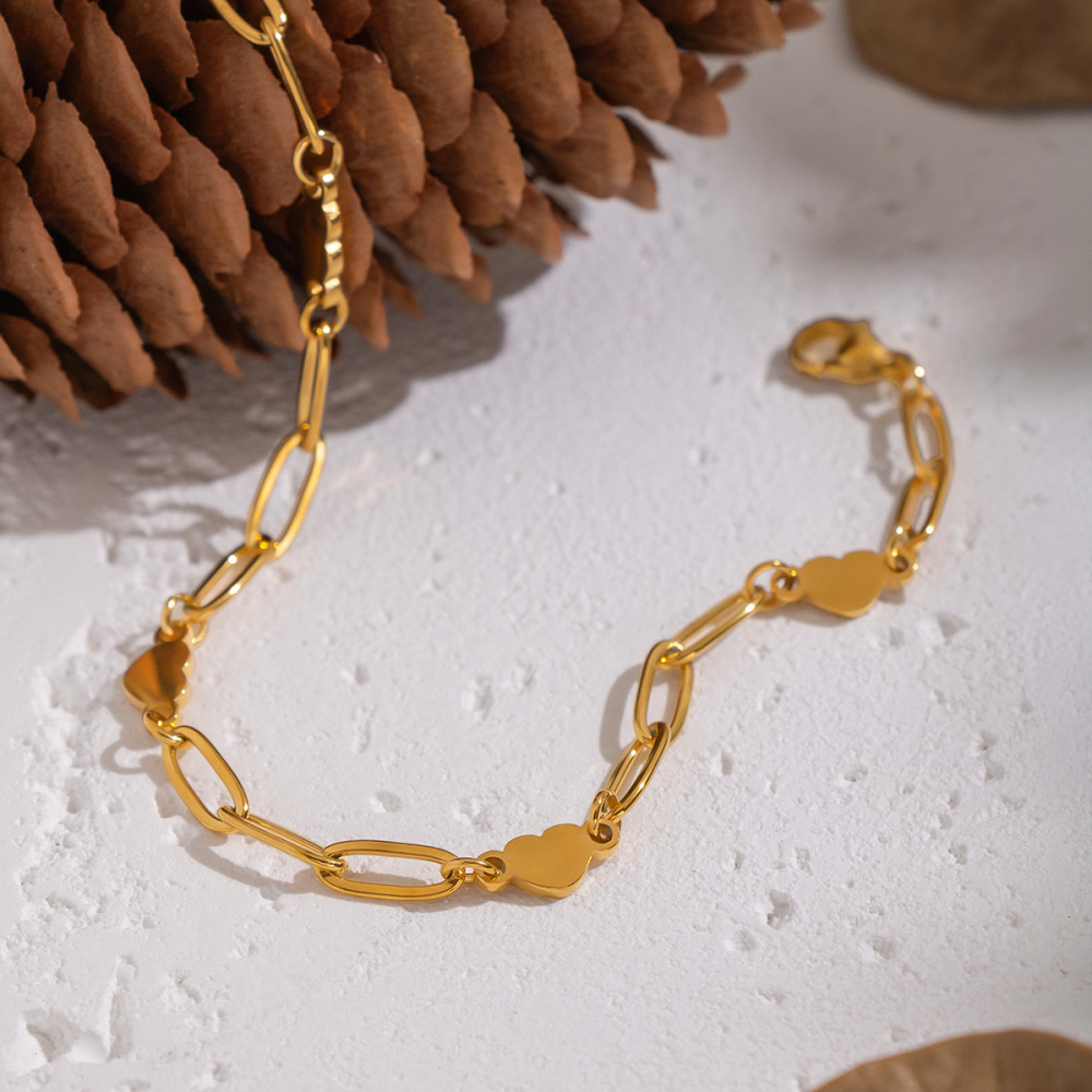 Bracelet En Acier Inoxydable Doré Étanche Avec Motif Cœur (1 Pièce) Image4