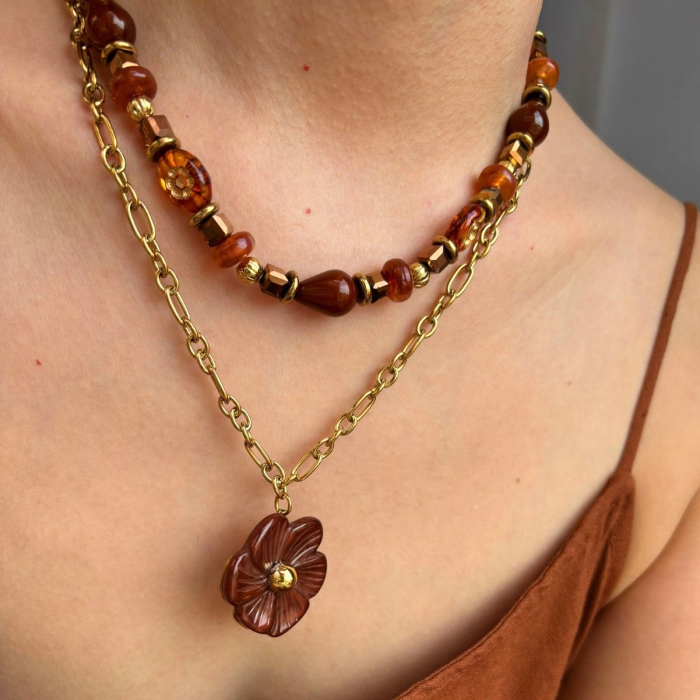 Collier Multicouches En Acrylique Couleur Or Et Résine Florale, 1 Pièce Image3