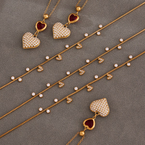 Collier Pendentif Femme En Forme De Cœur Délicat Et Mignon, En Acier Inoxydable Étanche, Couleur Or, Avec Zircon. h5 Image4