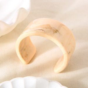 Bracelet Manchette Simple En Résine Dégradé De Couleurs Pour Femme, 1 Pièce h5 Image3