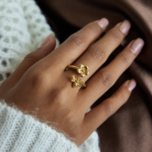 Bague Tendance En Acier Inoxydable Doré, Ornée D'Une Fleur Et D'Une Abeille Naturelles (1 Pièce). h5 Image3
