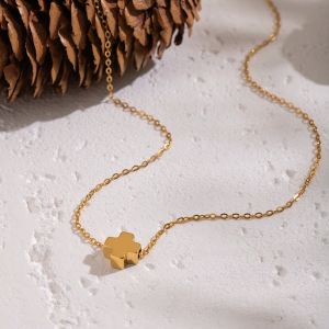 Collier Pendentif En Acier Inoxydable Doré, Étanche, En Forme De Cœur Et D'Étoile (1 Pièce). h5 Image4