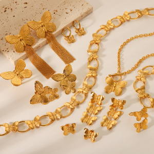 Ensemble De Colliers Pour Femmes, 1 Pièce, En Acier Inoxydable Étanche, Couleur Or, Motif Papillon h5 Image4