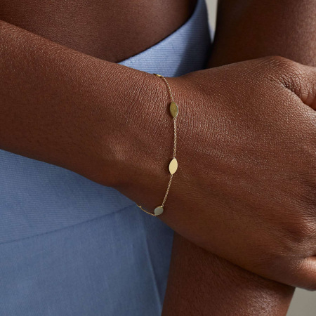 Bracelet minimaliste en forme de feuille, en acier inoxydable étanche, couleur or, pour femme (1 pièce).