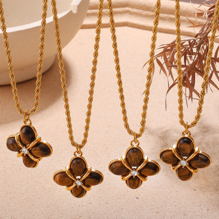 Collier pendentif rétro en acier inoxydable doré avec pierre naturelle et fleur (1 pièce)