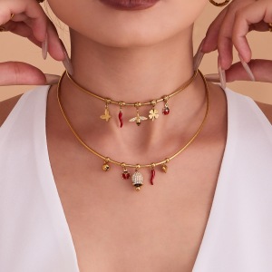 Collier Pendentif Femme Sophistiqué En Acier Inoxydable, Couleur Or, Orné D'Un Zircon Et Représentant Une Abeille (1 Pièce) h5 Image3