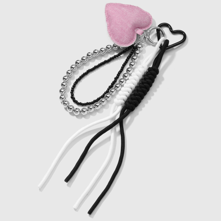 1 breloque de sac en tissu avec perles en forme de cœur 2