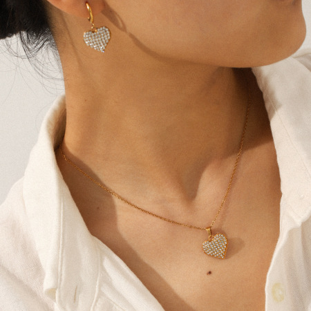 Ensemble de colliers pour femmes « Cœur quotidien » en acier inoxydable étanche avec zircon (1 pièce)
