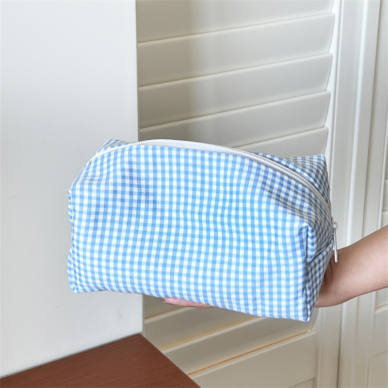 Trousse De Maquillage Pour Femme, 1 Pièce, Série Simple, Motif À Carreaux