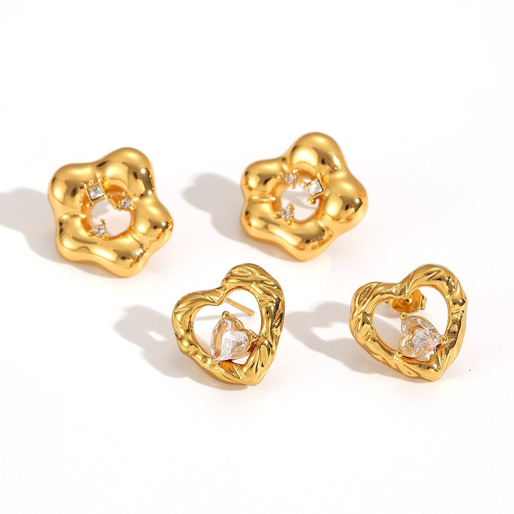 1 Paire De Boucles D'Oreilles À Clous En Forme De Cœur, En Acier Inoxydable Étanche, Couleur Or Et Zircon. Image3
