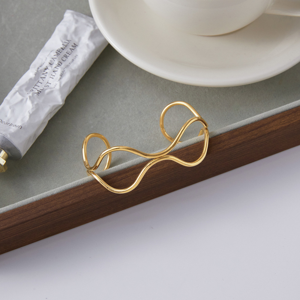 Bracelet Manchette Daily Curve Pour Femme, En Acier Inoxydable, Couleur Or, Étanche (1 Pièce). Image6
