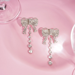 Boucles D'Oreilles Festives En Alliage Avec Nœud Papillon (1 Paire) h5 Image3