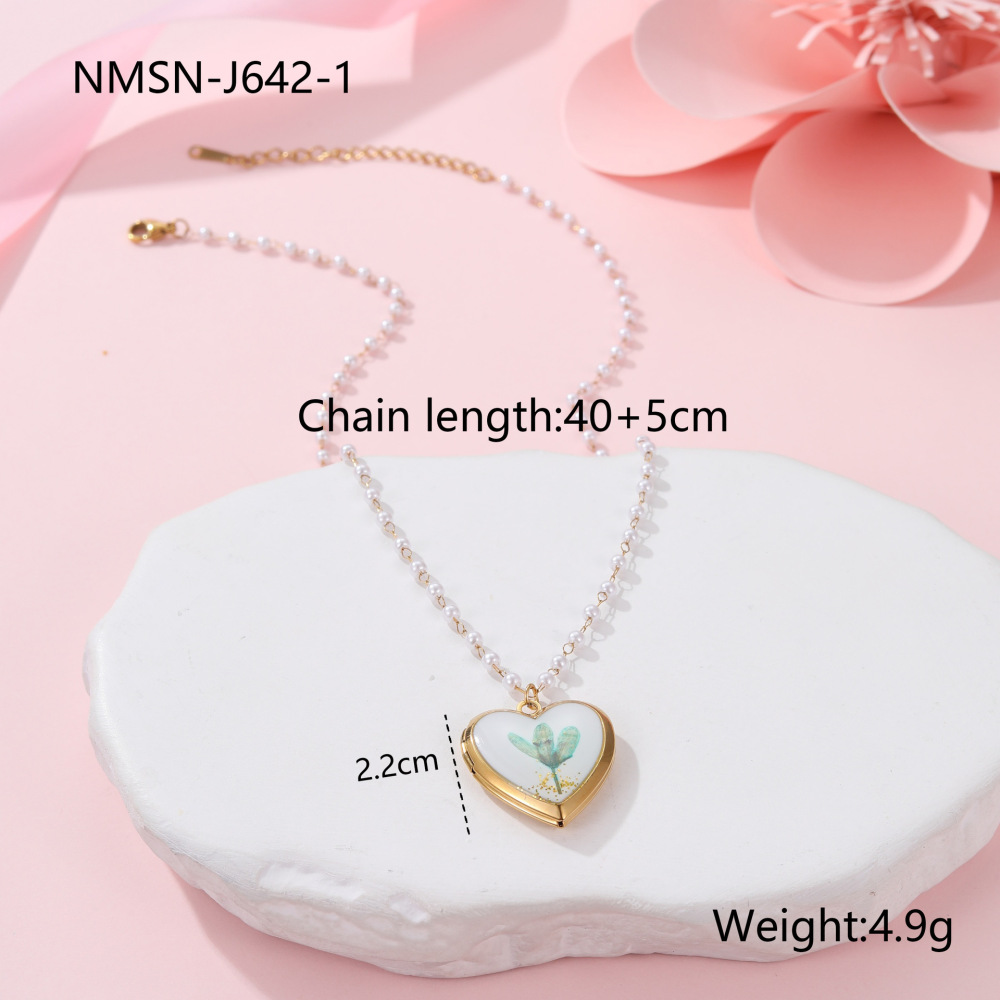 Collier Pendentif Femme En Acier Inoxydable Doré, Motif Cœur Et Fleur (1 Pièce)
