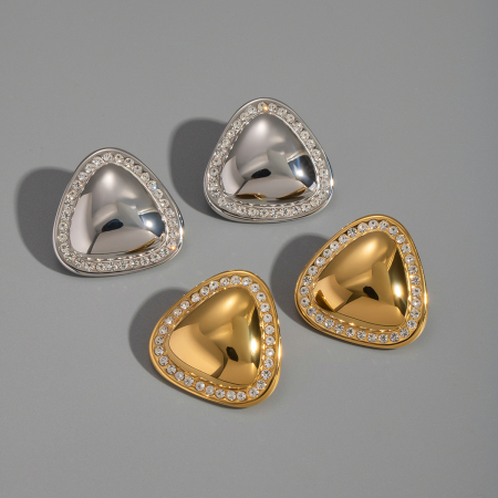 1 paire de boucles d'oreilles à clous triangulaires en acier inoxydable étanches