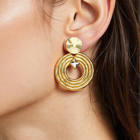 1 paire de boucles d'oreilles pendantes Punk Circle en acier inoxydable étanche couleur or