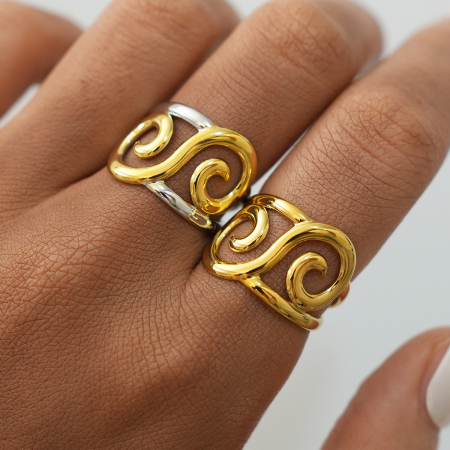 Bague femme simple, décontractée, de forme irrégulière, symbole de l'infini, en acier inoxydable étanche couleur or.
