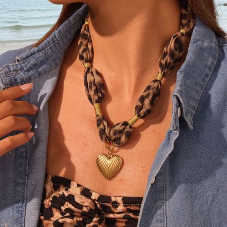 Collier pendentif femme en acier inoxydable doré, motif léopard et cœur (1 pièce)