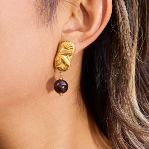 1 Paire De Boucles D'Oreilles Pendantes Rétro En Résine Et Acier Inoxydable, Couleur Or, Pour Femme. h5 Image3