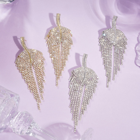 Boucles d'oreilles festives en cuivre avec pompons et feuilles (1 paire)