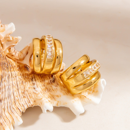 1 paire de boucles d'oreilles créoles romantiques et élégantes, de forme irrégulière, en acier inoxydable étanche pour femme 2