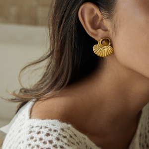 1 Paire De Boucles D'Oreilles Puces Pour Femme, Forme Rétro, En Acier Inoxydable, Couleur Or, Étanches, Avec Pierre Naturelle h5 Image3
