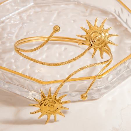 Bracelet manchette luxueux pour femme, en acier inoxydable doré, orné d'un motif floral et soleil (1 pièce).