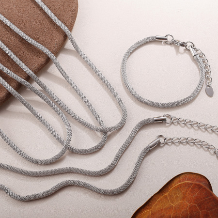 Ensemble de collier simple en acier inoxydable imperméable de couleur unie