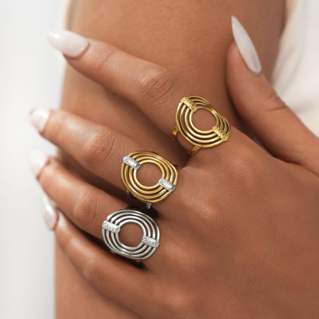 Bague femme décontractée, ronde, en acier inoxydable étanche couleur or (1 pièce)