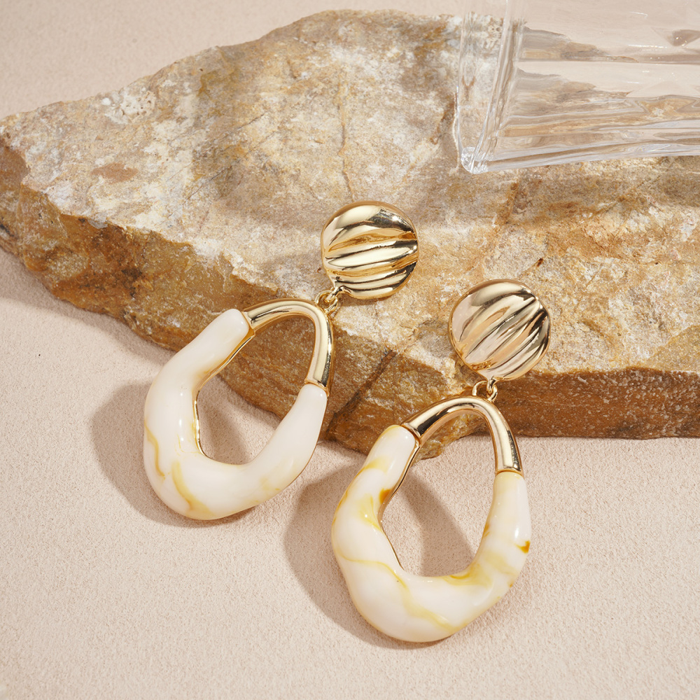 1 Paire De Boucles D'Oreilles Pendantes En Résine De Forme Irrégulière Image4