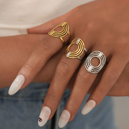 Bague femme décontractée, ronde, en acier inoxydable étanche couleur or (1 pièce) 2