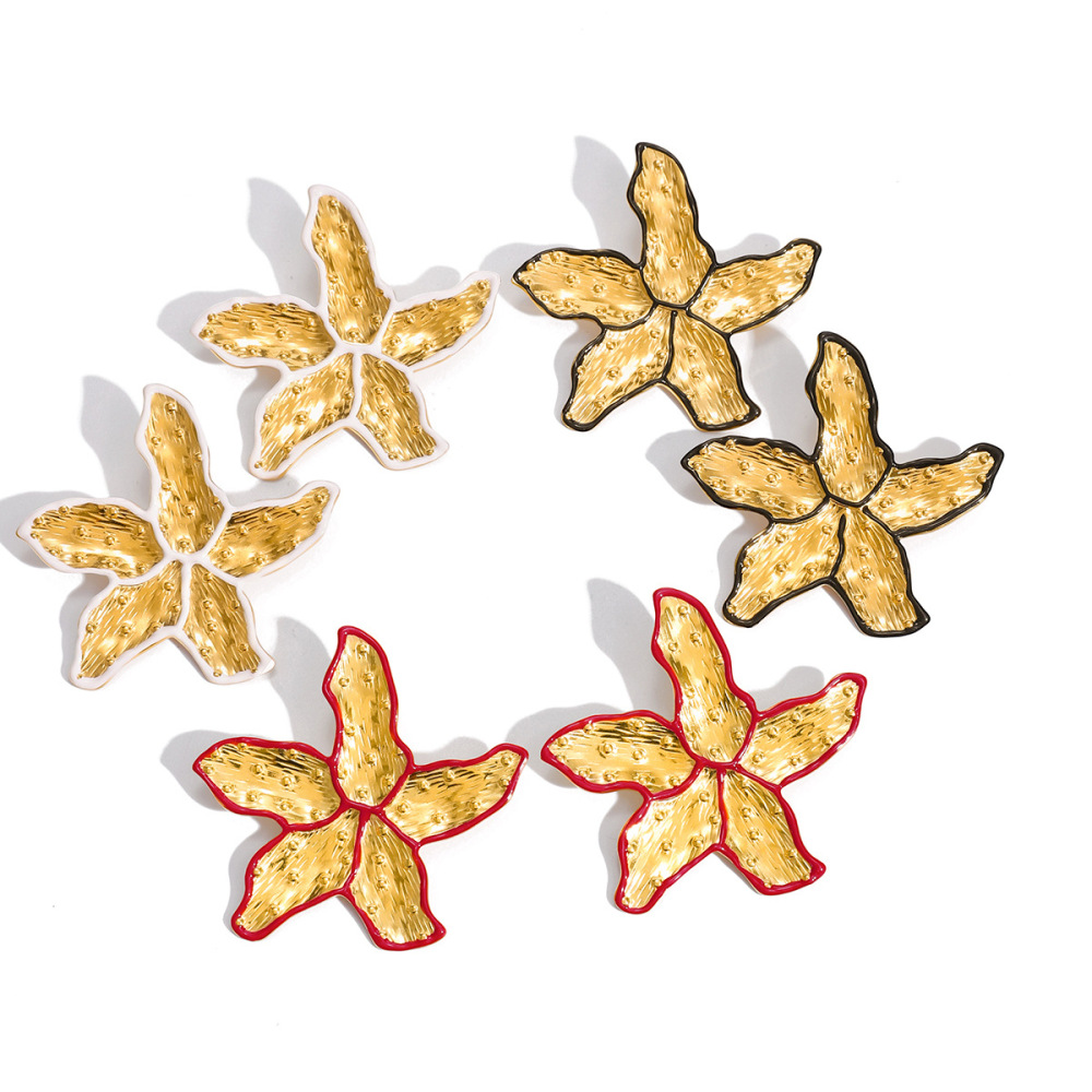 1 Paire De Boucles D'Oreilles Puces Sophistiquées En Acier Inoxydable Doré, Imperméables, À Motif Floral. Image6