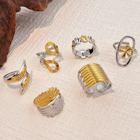 Bague imposante en acier inoxydable étanche, de forme irrégulière (1 pièce).