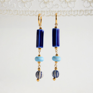 Boucles D'Oreilles À Perles Pour Femme, 1 Paire, En Céramique Bleue, Acier Inoxydable, Étanches, Couleur Or, Fabriquées À La Main. h5 Image5